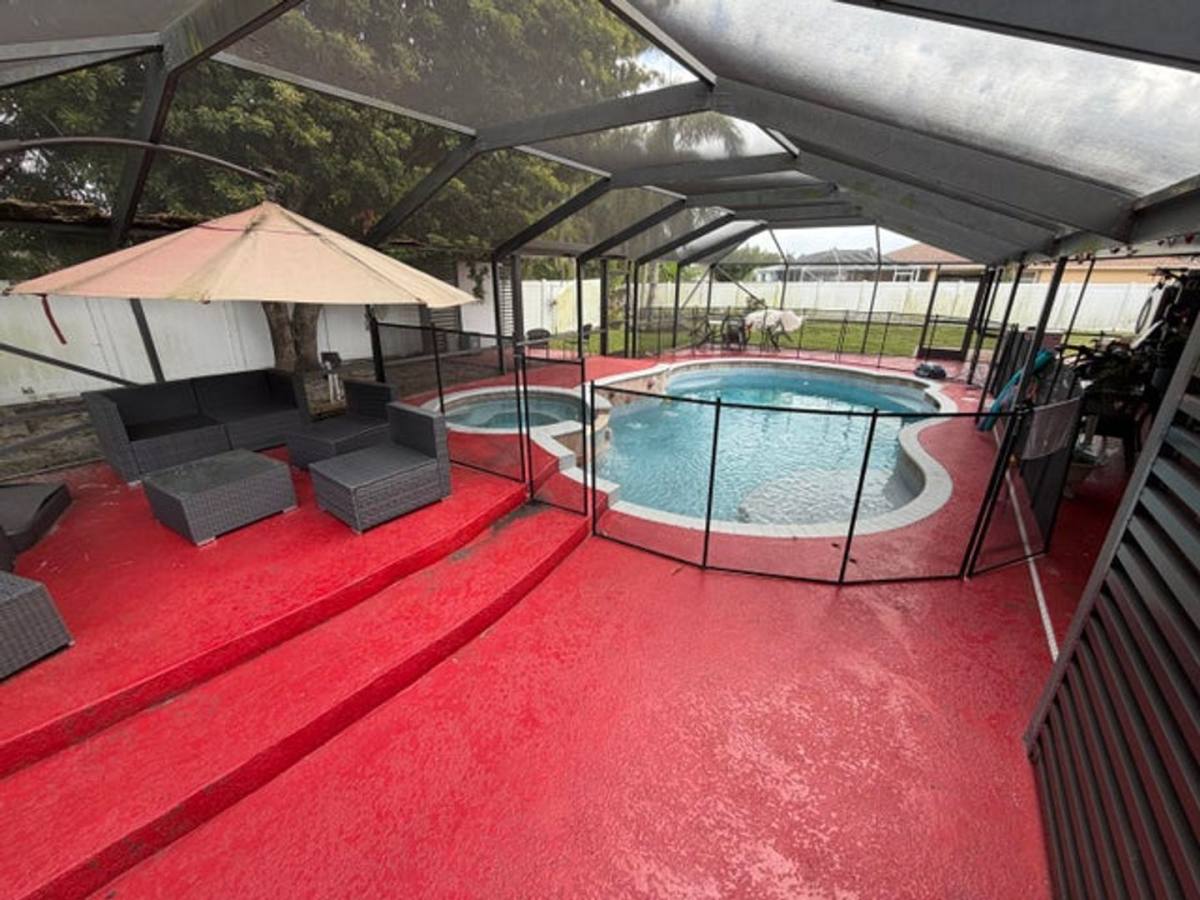 House for rent at 147 Alcazar St, West Palm Beach, FL 33411