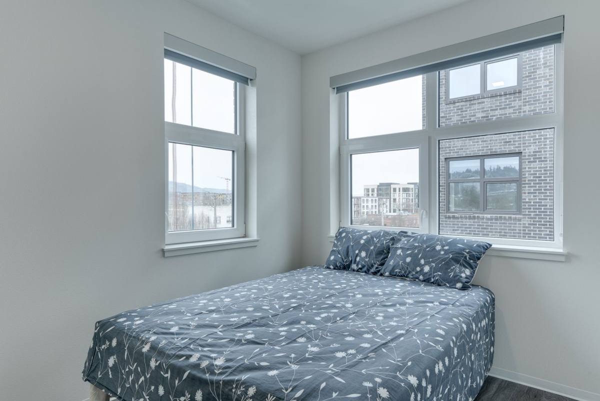 Apartment for rent at 1075 NW 16th Ave, Portland, OR 97209