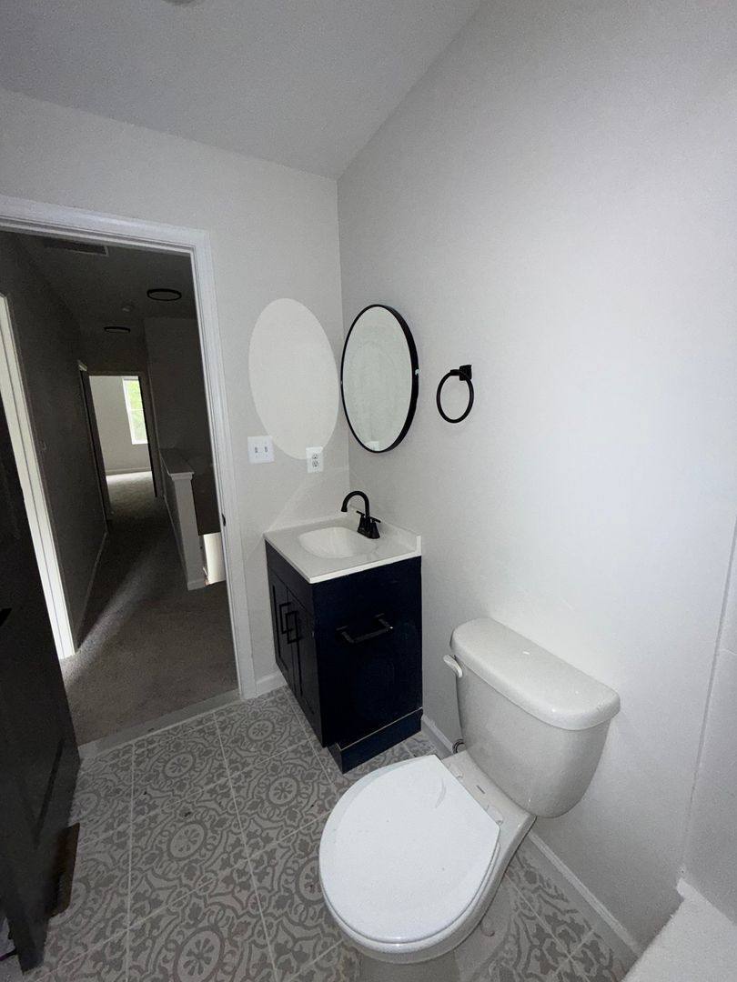 Townhouse for rent at 1811 N Dukeland St, Baltimore, MD 21216