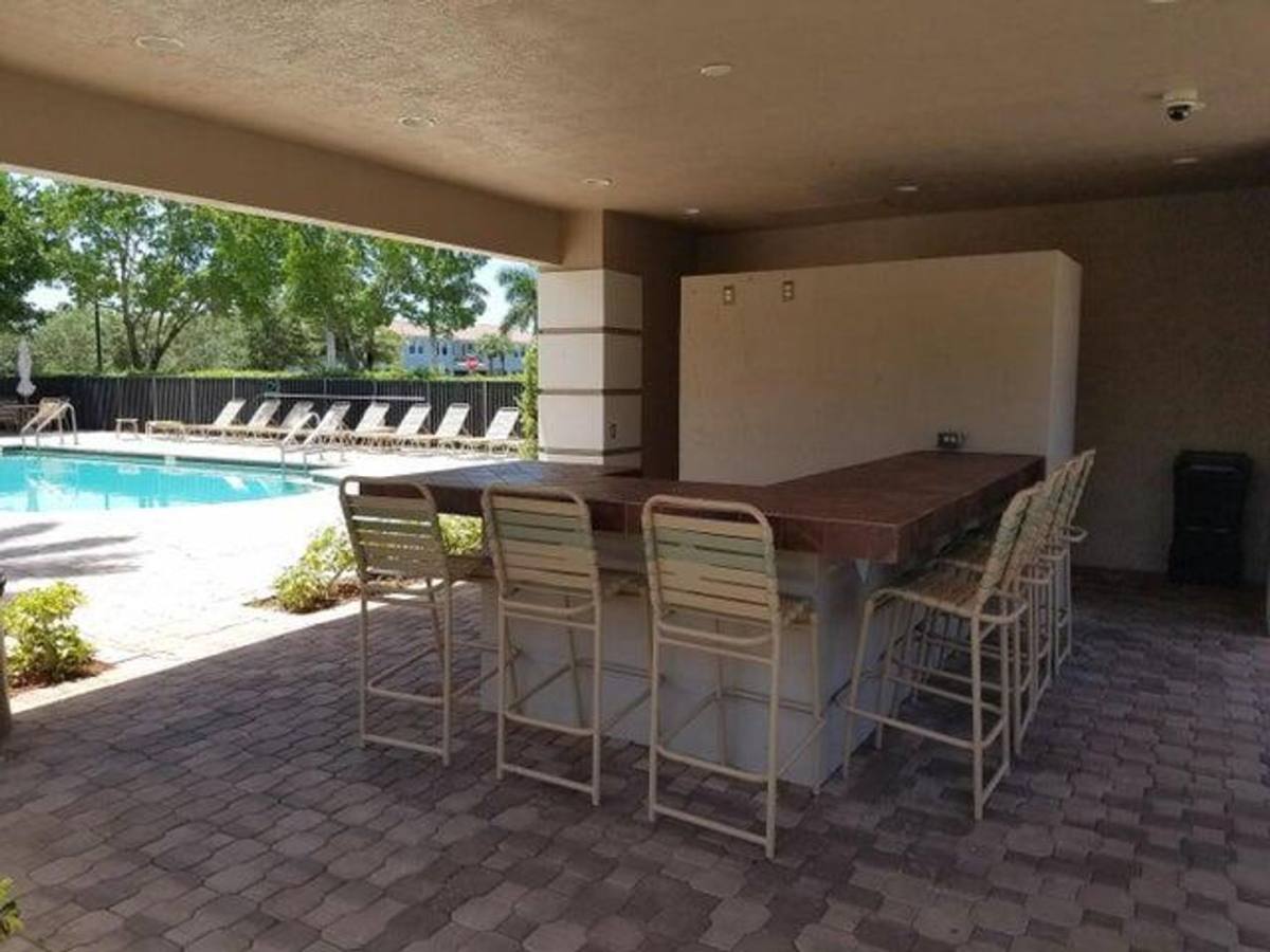 Townhouse for rent at 114 E Astor Circle, Delray Beach, FL 33484