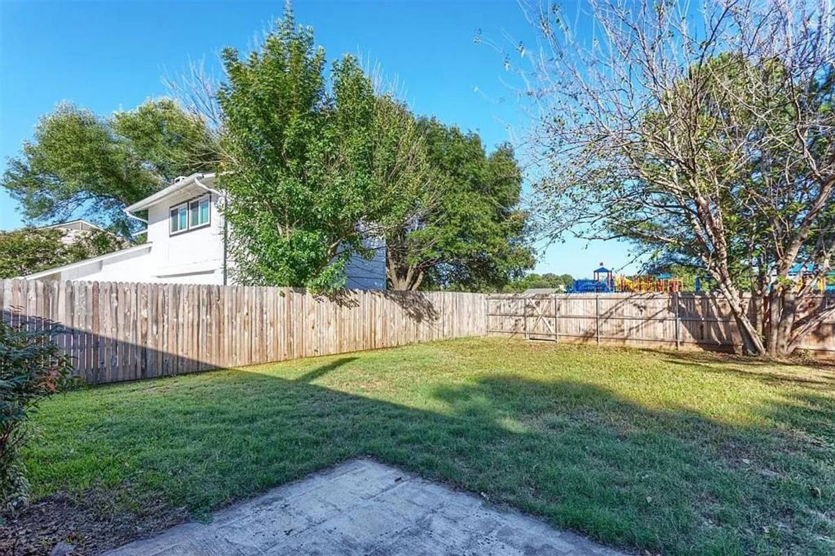 House for rent at 3806 Cortadera Court, Flower Mound, TX 75028