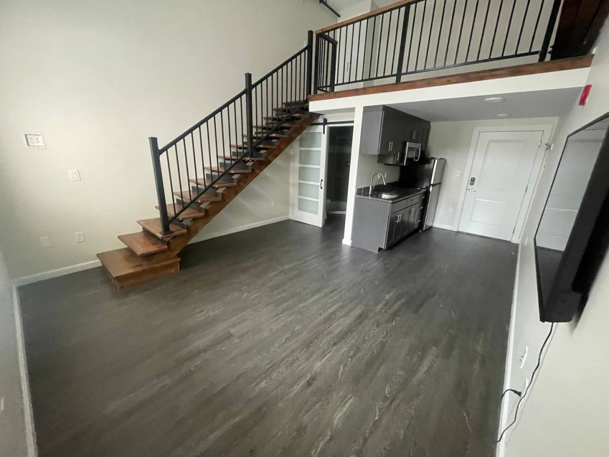 Apartment for rent at 15-17 Pleasant St, Concord, NH 03301