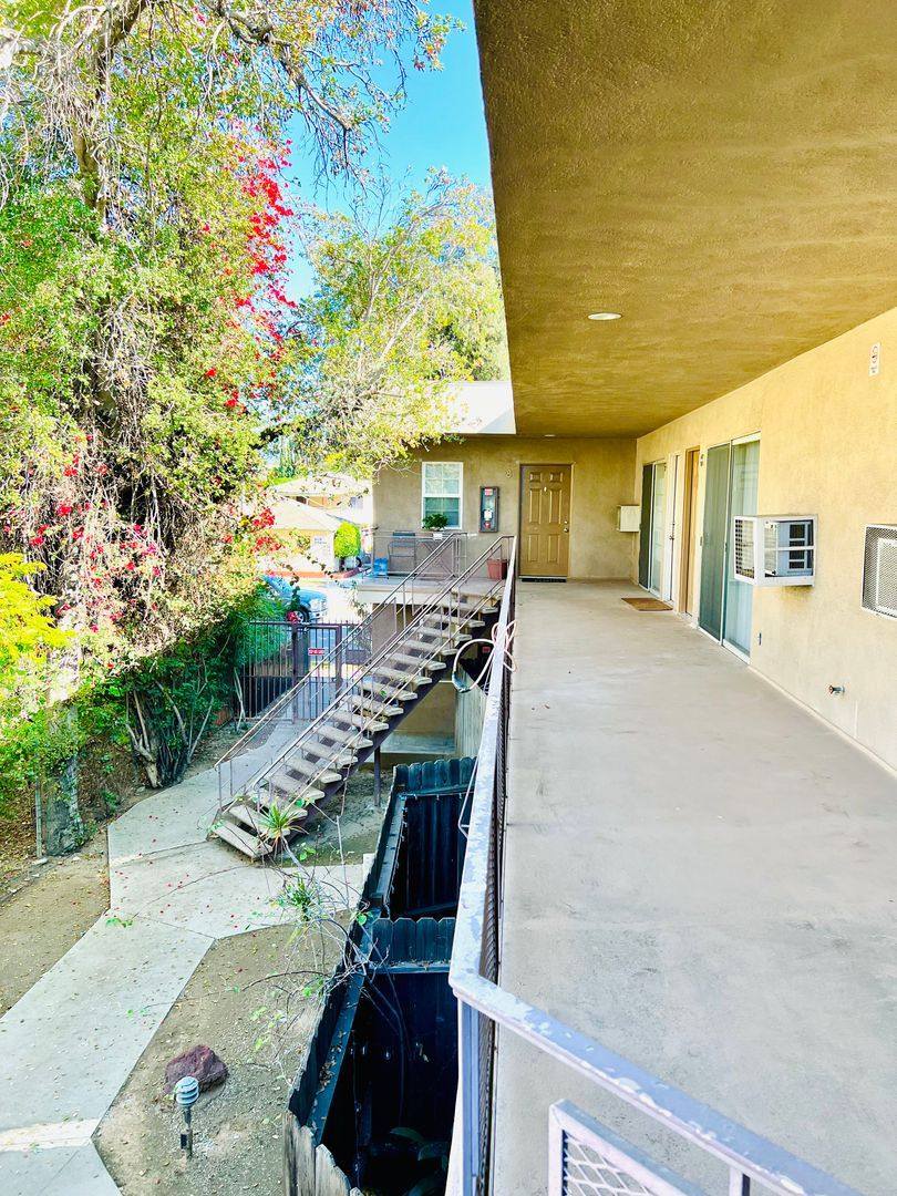 Apartment for rent at 405 N Marengo Ave, Pasadena, CA 91101