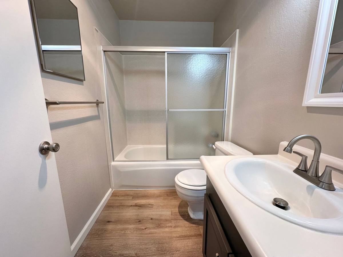 Apartment for rent at 2127 Peach Ave, Clovis, CA 93612