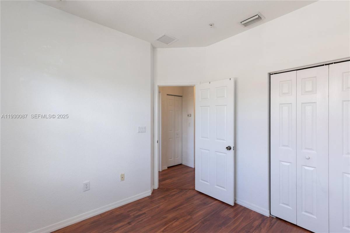 Townhouse for rent at 1009 SW 144th Ave #2701, Hollywood, FL 33027