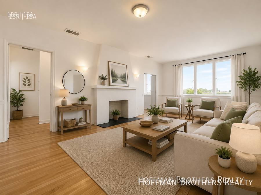 Apartment for rent at 7575 Melrose Ave #3, Los Angeles, CA 90046
