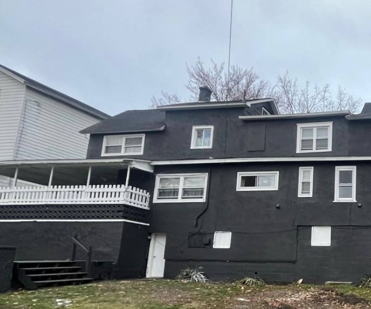 Apartment for rent at 334 N Main St, Old Forge, PA 18518