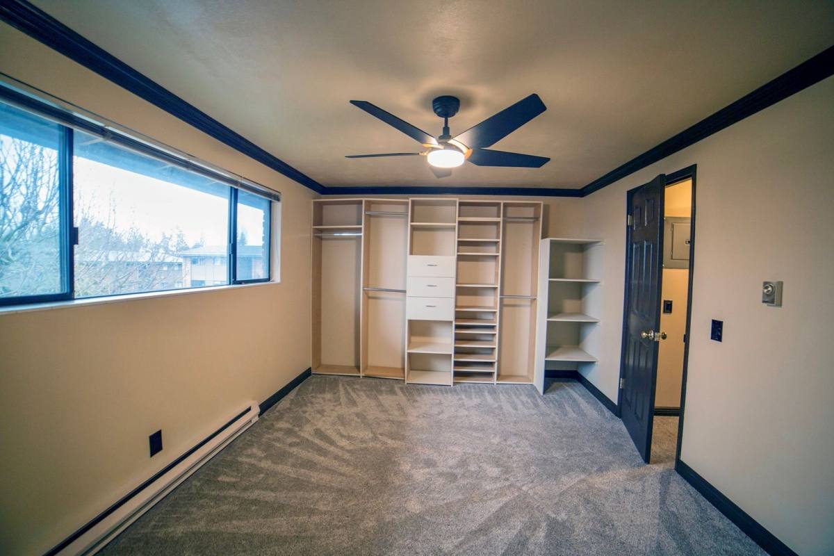 Condo for rent at 13562 37th Ave S #33, Seattle, WA 98168