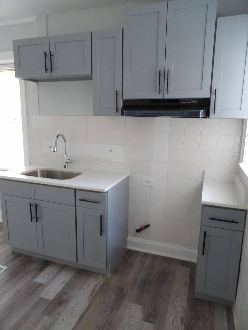 Apartment for rent at 10320 S Walden Parkway, Chicago, IL 60643