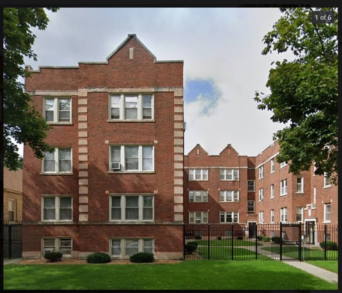 Apartment for rent at 10320 S Walden Parkway, Chicago, IL 60643