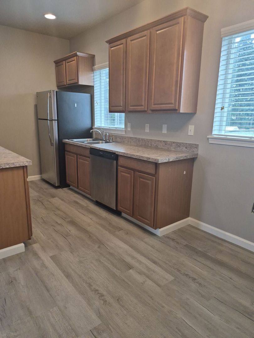Townhouse for rent at 4026 S Pine St #3, Tacoma, WA 98409