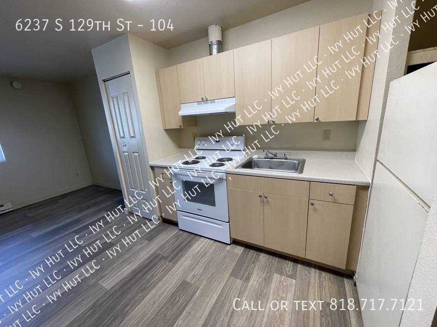 Apartment for rent at 6237 S 129th St #104, Seattle, WA 98178