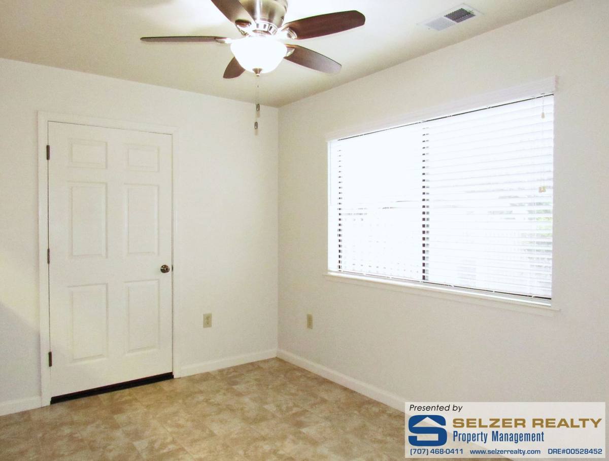 Apartment for rent at 911-921 Marlene St, Ukiah, CA 95482