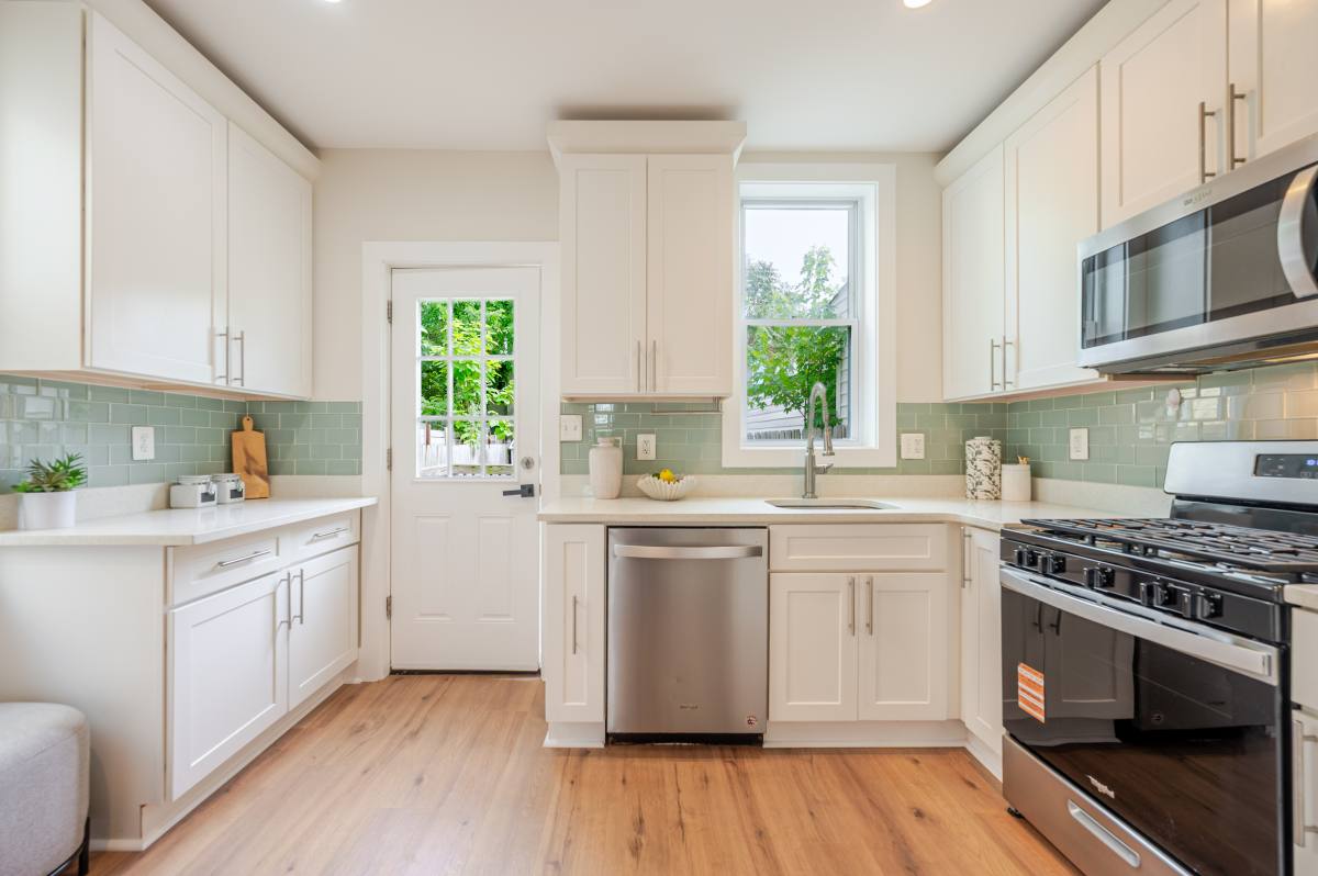 House for rent at 1742 L St NE, Washington, DC 20002
