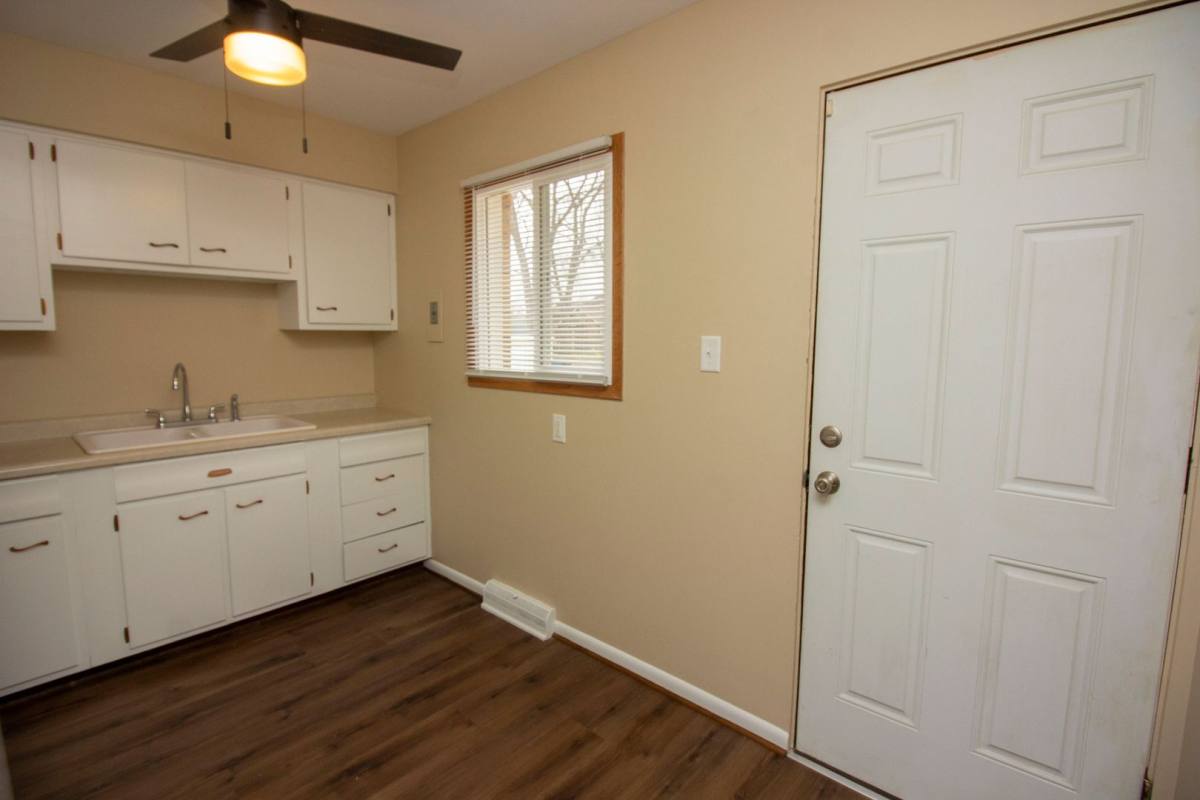 Apartment for rent at 7129 Columbia Ave, Hammond, IN 46324