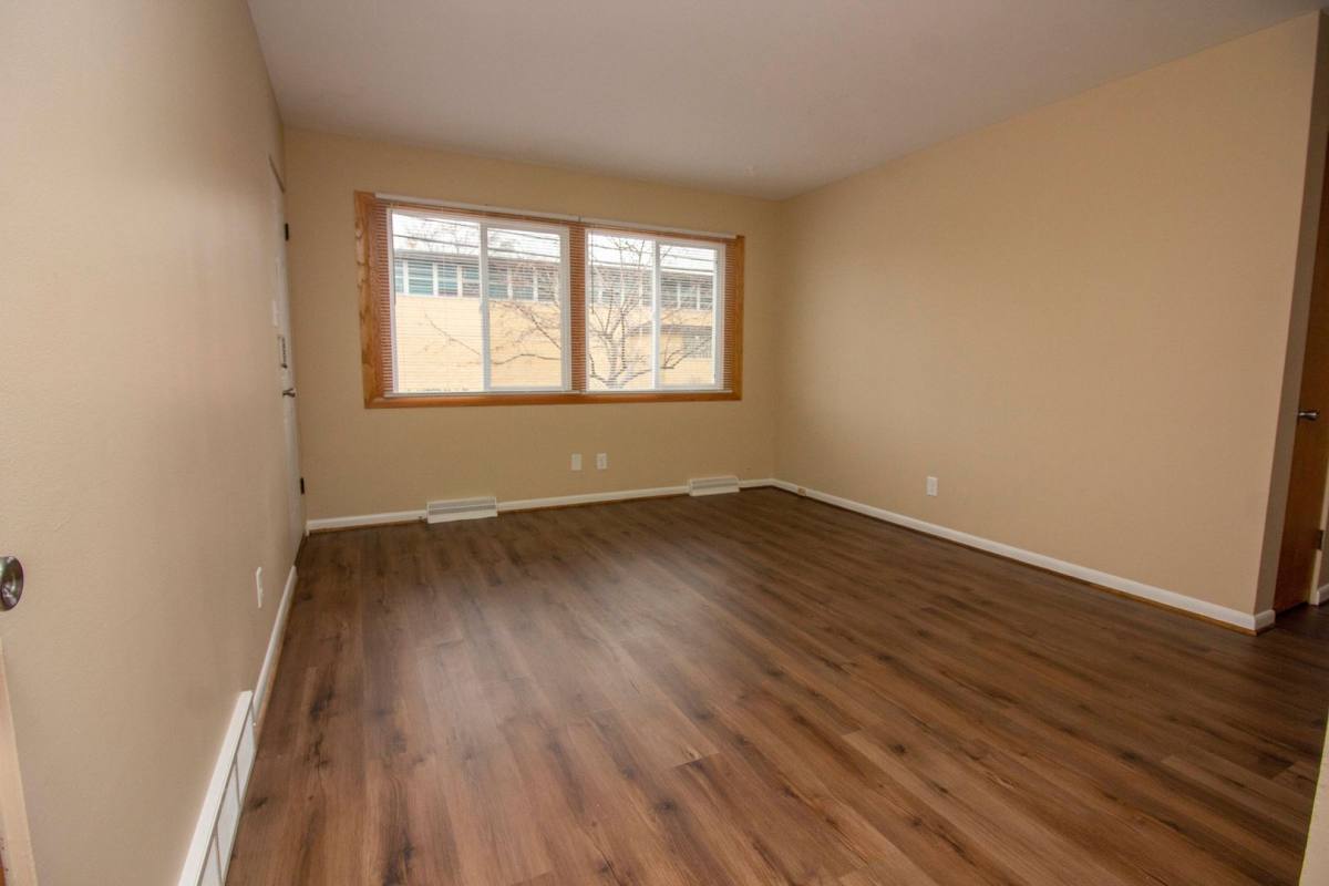 Apartment for rent at 7129 Columbia Ave, Hammond, IN 46324