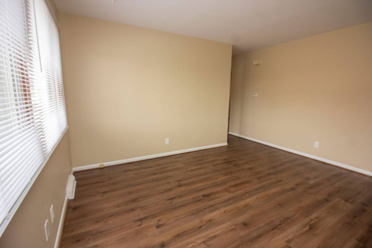 Apartment for rent at 7129 Columbia Ave, Hammond, IN 46324