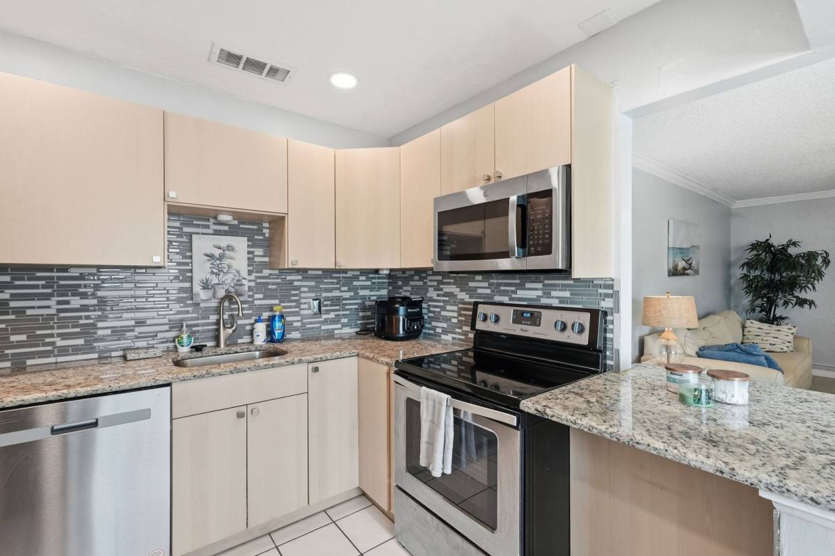 Condo for rent at 337 S McMullen Booth Rd #158, Clearwater, FL 33759