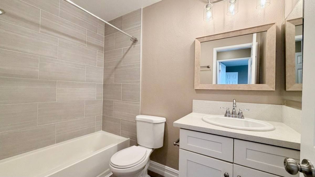 Townhouse for rent at 2983 Cowley Way #78, San Diego, CA 92117