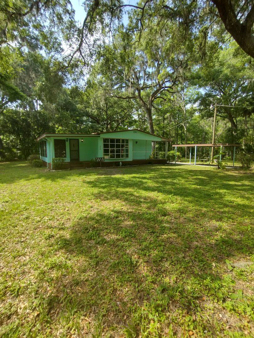 House for rent at 3610 Cr 406 Rd, Lake Panasoffkee, FL 33538