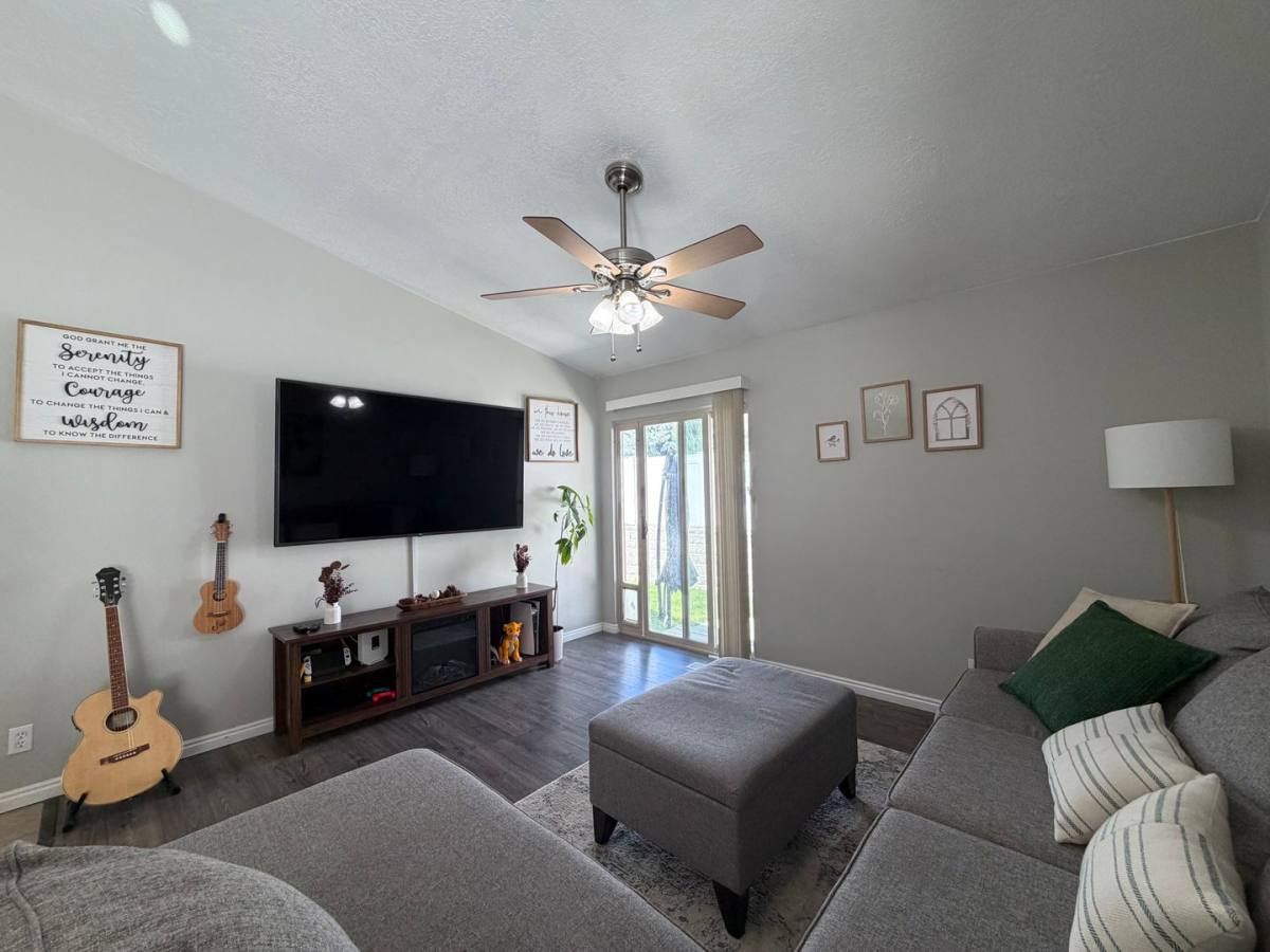 House for rent at 12894 S Cactus Berry Dr, Herriman, UT 84096