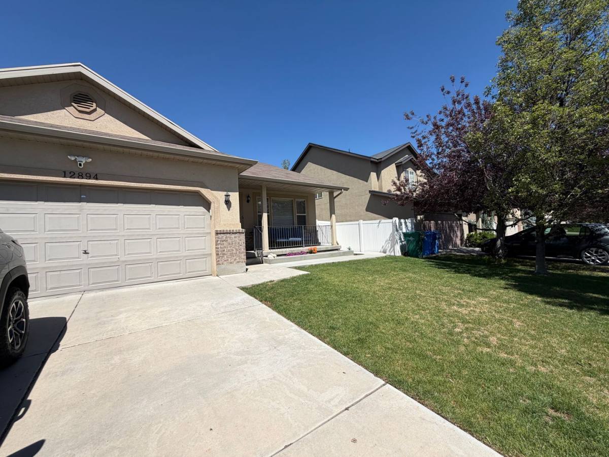 House for rent at 12894 S Cactus Berry Dr, Herriman, UT 84096