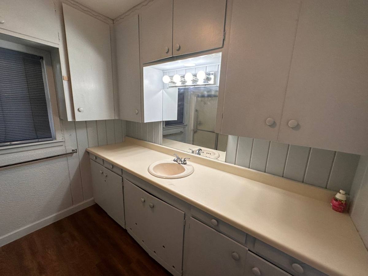 House for rent at 211 W Holland, Mount Pleasant, TX 75455