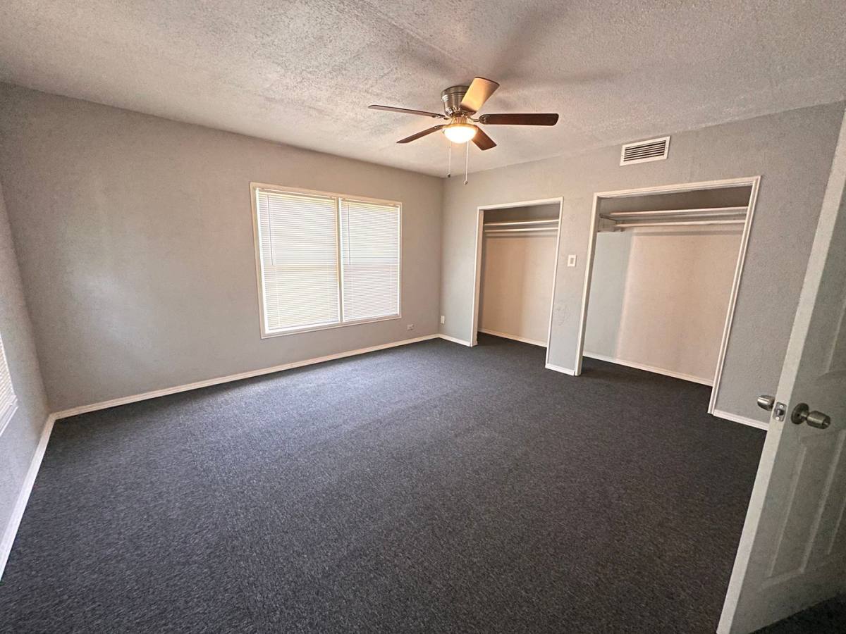 House for rent at 211 W Holland, Mount Pleasant, TX 75455