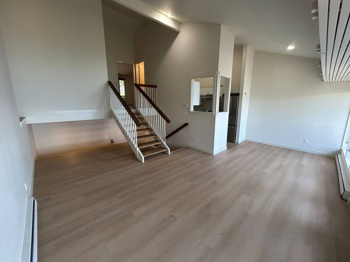 Apartment for rent at 3805 Beach Dr SW, Seattle, WA 98116
