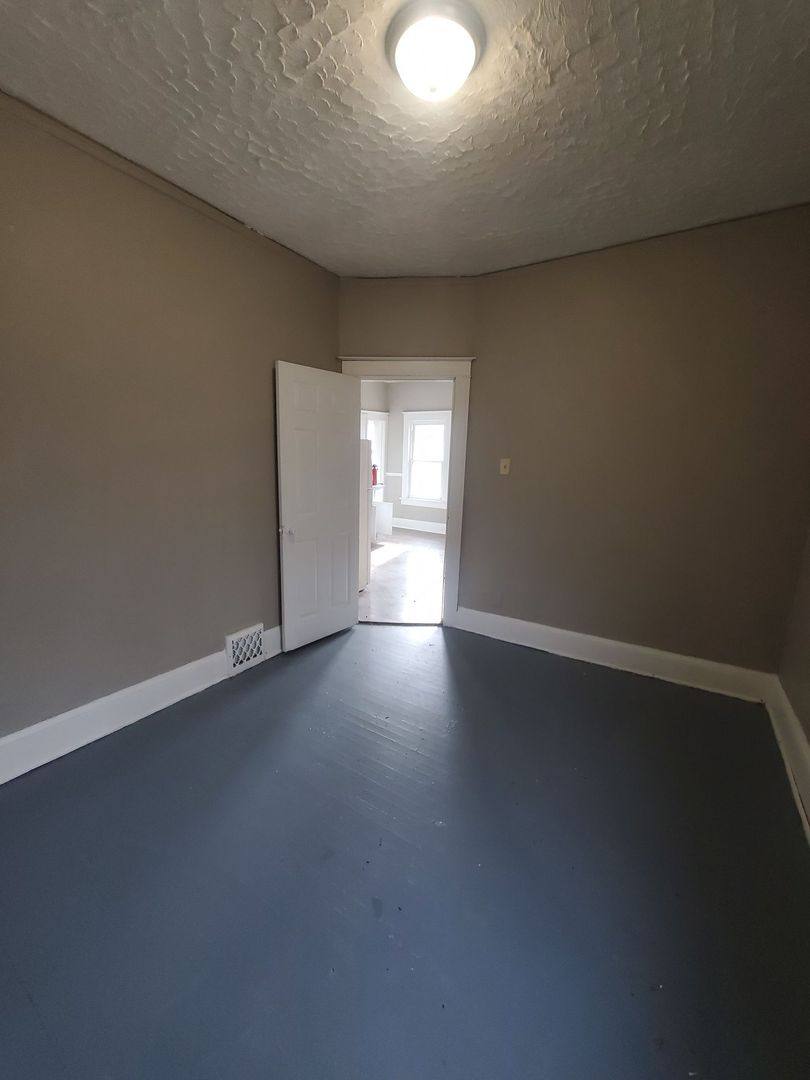 Apartment for rent at 2403-2405 N 39th St, Milwaukee, WI 53210