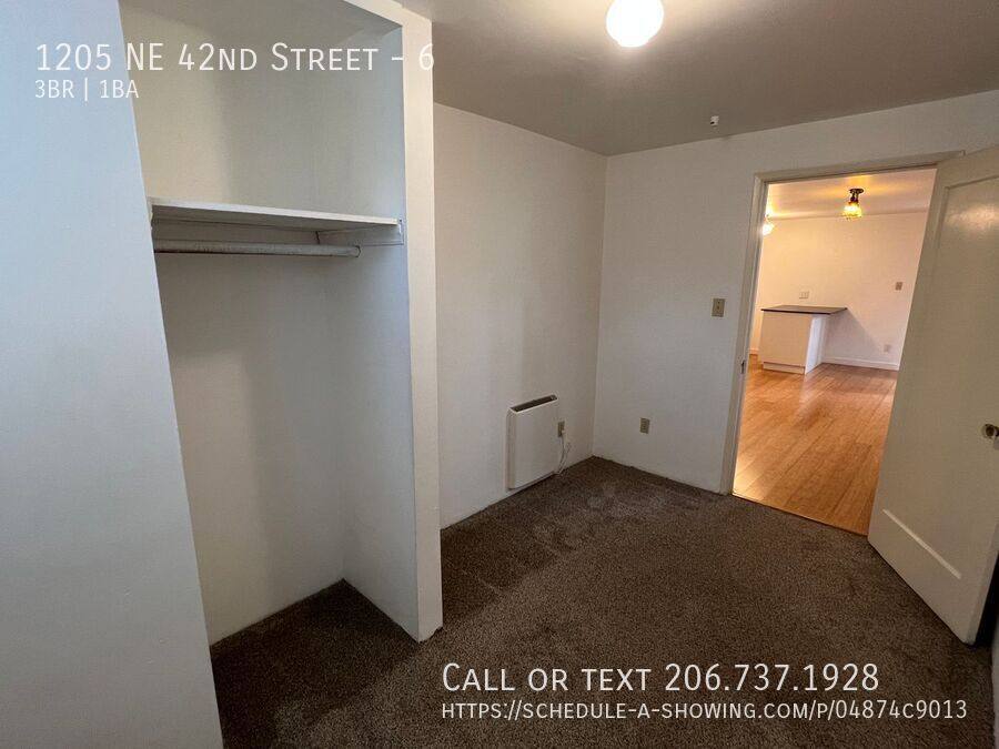 Apartment for rent at 1205 NE 42nd St #6, Seattle, WA 98105