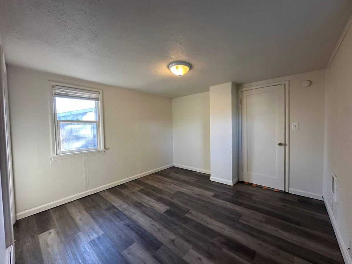 Apartment for rent at 202 204 E, Kennewick, WA 99337