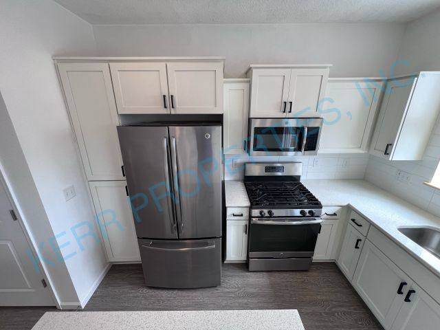 Townhouse for rent at 12996 SE 155th Ave, Happy Valley, OR 97086