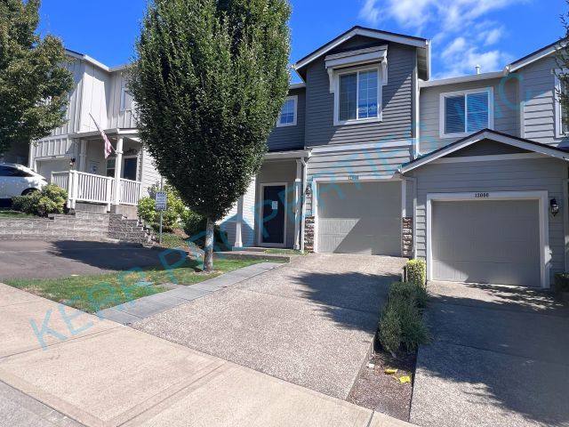 Townhouse for rent at 12996 SE 155th Ave, Happy Valley, OR 97086