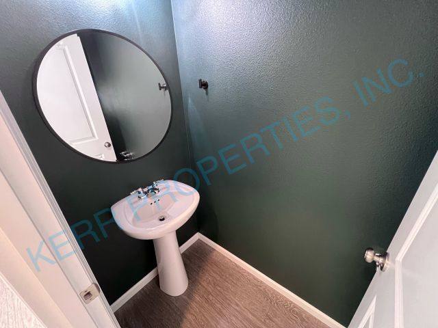 Townhouse for rent at 12996 SE 155th Ave, Happy Valley, OR 97086