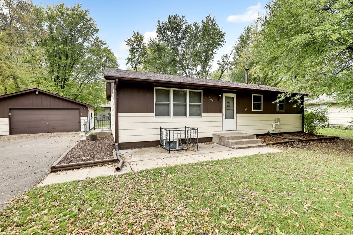 House for rent at 11617 Utah Ave N, Champlin, MN 55316