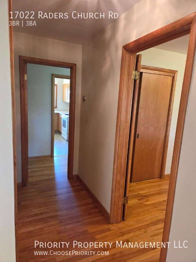 House for rent at 17022 Raders Church Rd, Timberville, VA 22853