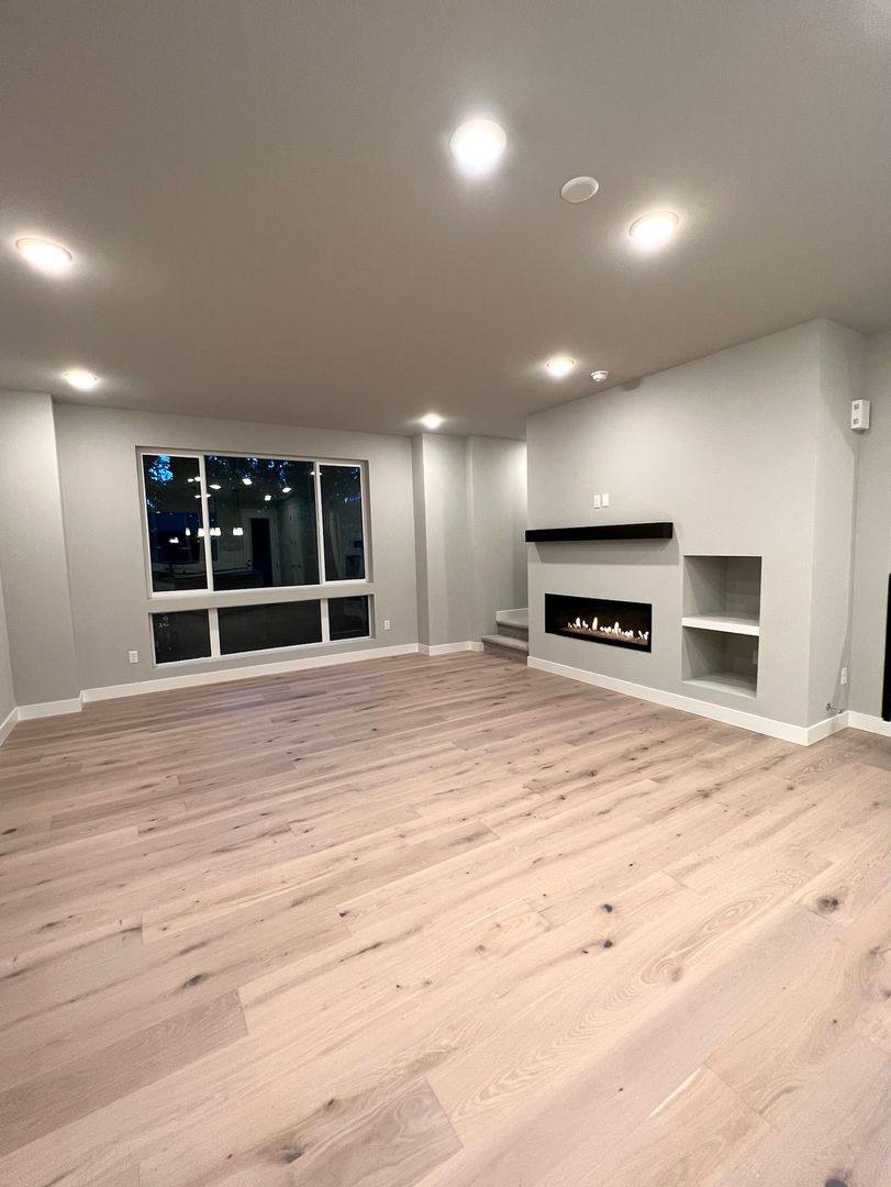 Townhouse for rent at 1231 131st Court NE, Bellevue, WA 98005
