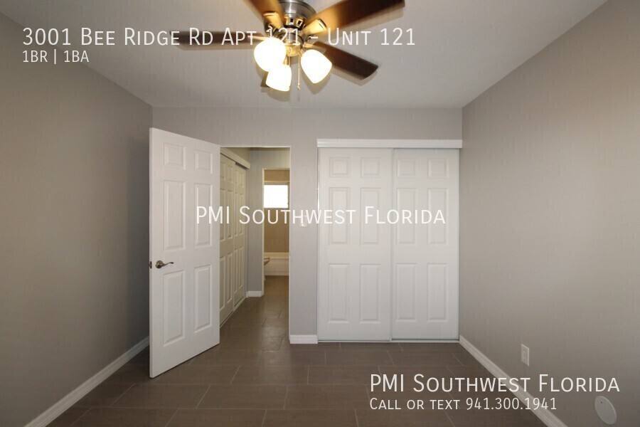 Apartment for rent at 3001 Bee Ridge Rd #121, Sarasota, FL 34239