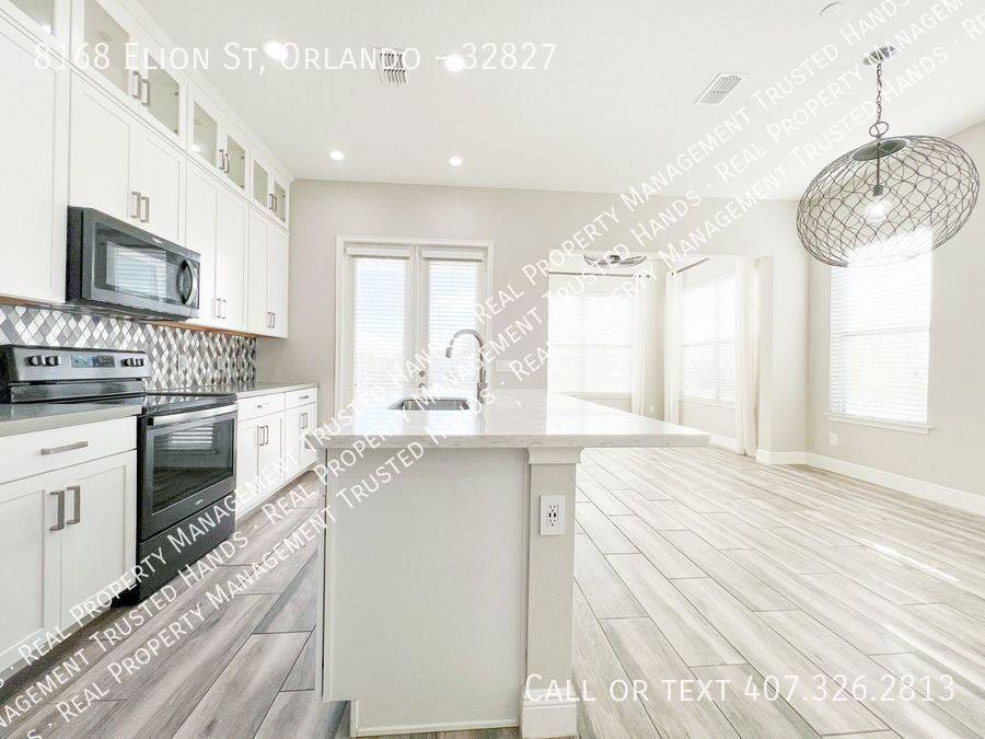 Townhouse for rent at 8168 Elion St, Orlando, FL 32827