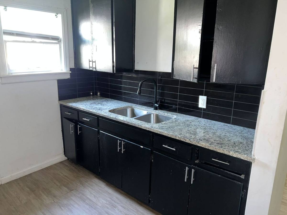 House for rent at 222 N 19th St, Corsicana, TX 75110