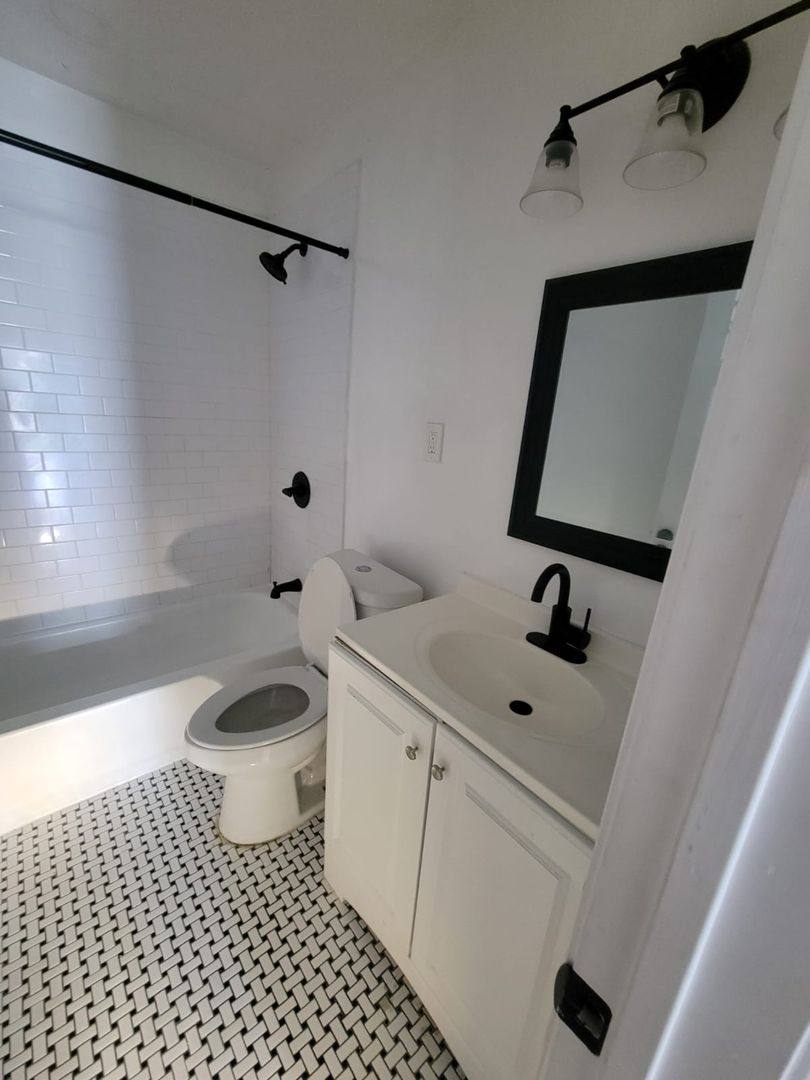 House for rent at 222 N 19th St, Corsicana, TX 75110