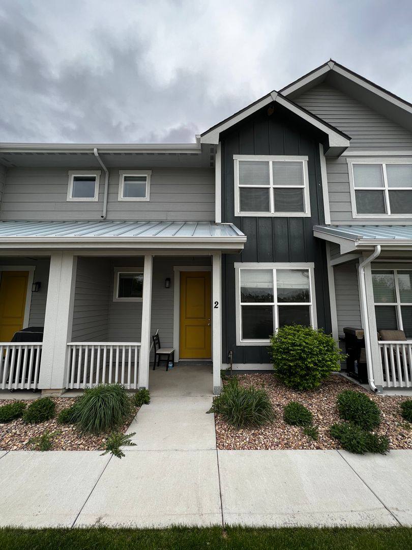 Townhouse for rent at 6460 Orchard Park Dr, Greeley, CO 80634