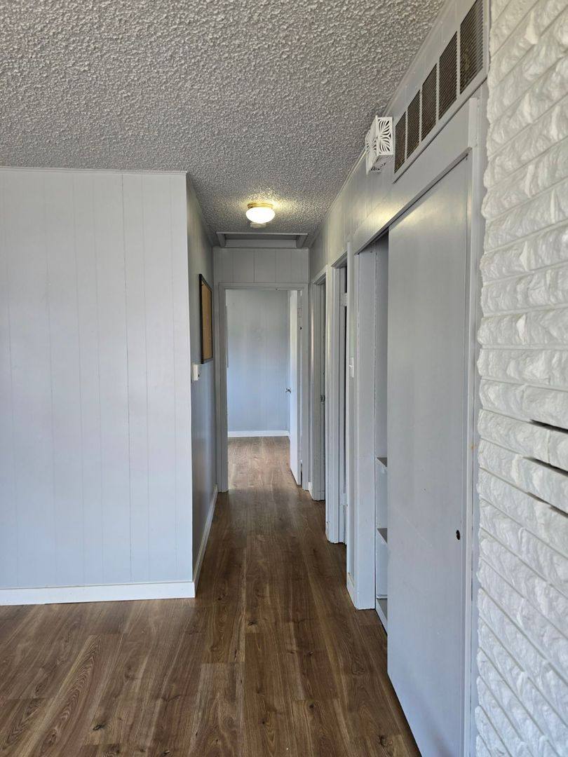 Apartment for rent at 2814 Callahan Dr, Bremerton, WA 98310
