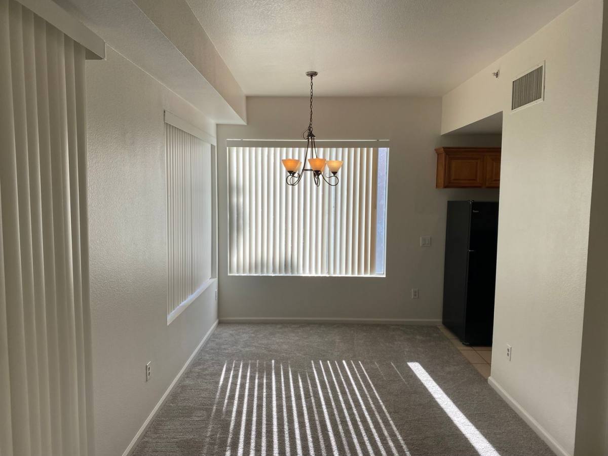 Condo for rent at 27 E Agate Ave, Las Vegas, NV 89123