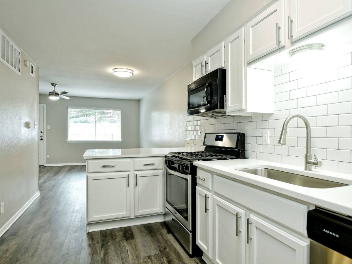 Apartment for rent at 2810 Rio Grande St, Austin, TX 78705