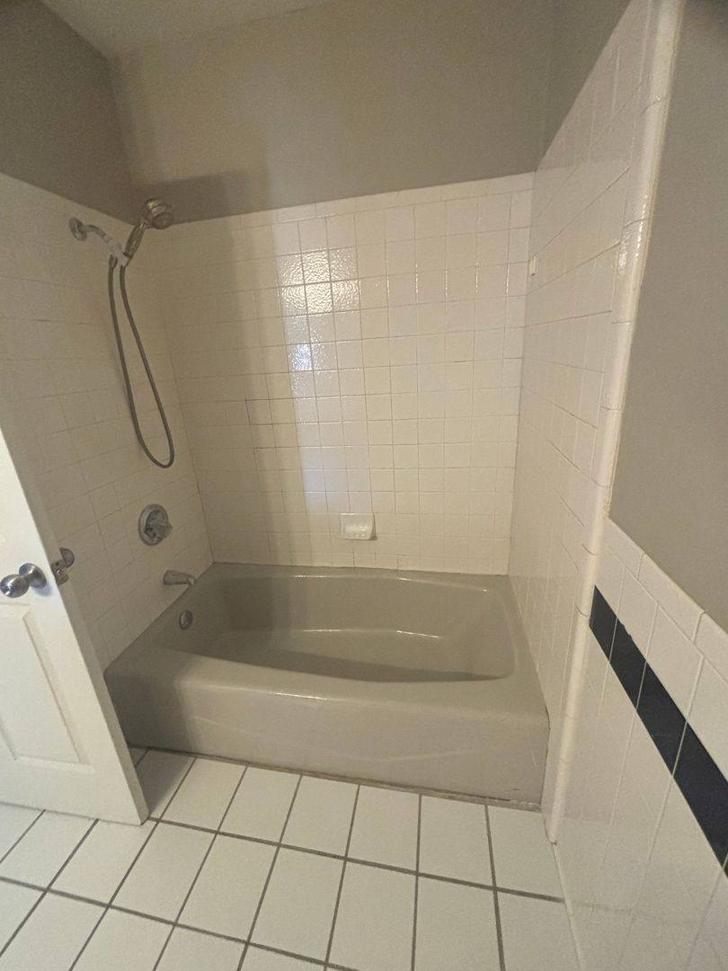 Apartment for rent at 2609 S 56th, Fort Smith, AR 72903