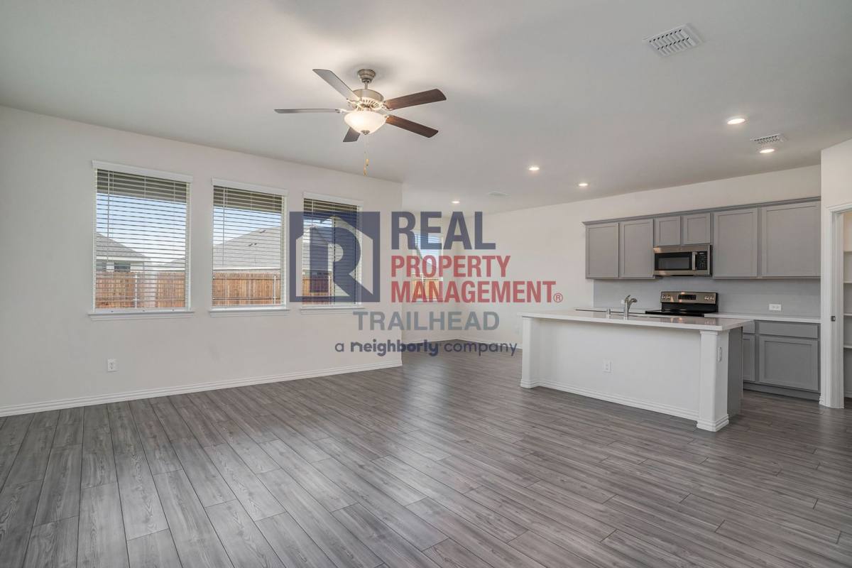 House for rent at 616 Fitzroy Lane, Royse City, TX 75189