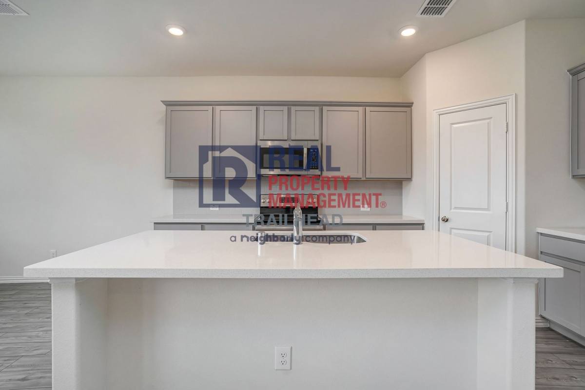 House for rent at 616 Fitzroy Lane, Royse City, TX 75189