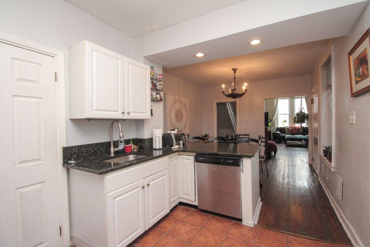 House for rent at 2503 Carpenter St, Philadelphia, PA 19146